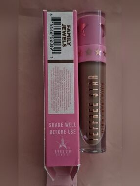Family Jewels Jeffree Star Liquid Lipstick in Deep Brown with Pink Cap